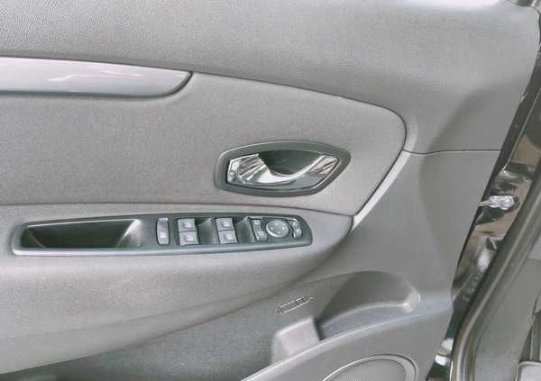 Renault Grand Scenic cena 35800 przebieg: 142000, rok produkcji 2016 z Gniezno małe 529